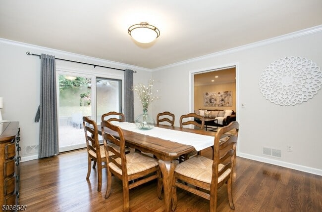 Photo - 102 Mohawk Rd