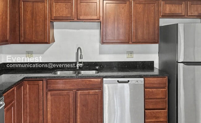 Photo - 1268 Michigan Ave