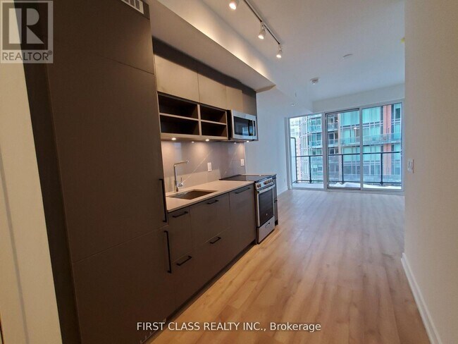 Photo - 135 E Liberty St Unit 1908