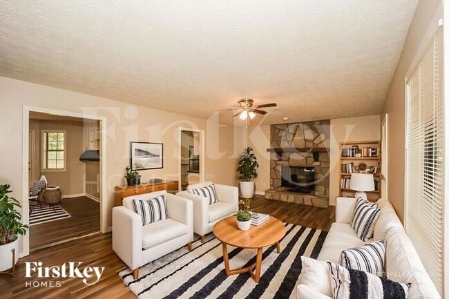 Photo - 84 Powder Creek Ct