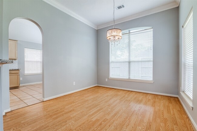 Photo - 9331 Rodgers Rd