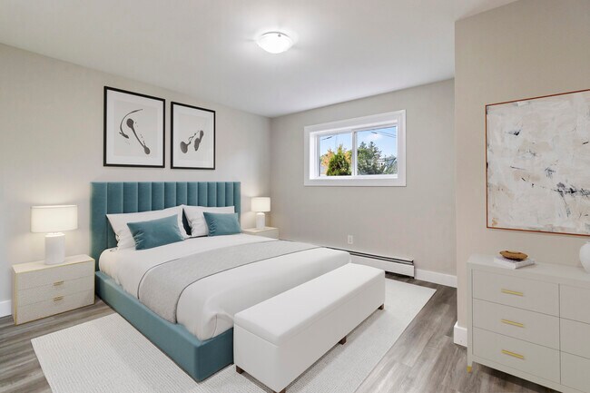 Photo - 495 Elmwood Drive