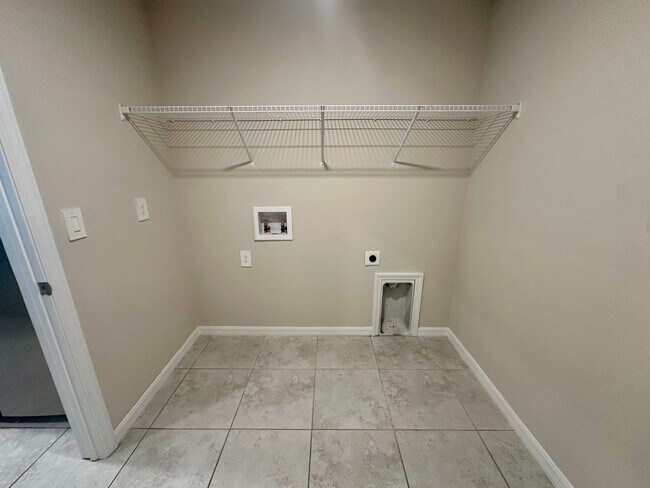 Photo - 4 Bedroom 2 Bathroom 2 Car Garage- NW Cape...