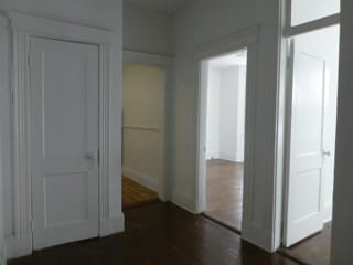 Building Photo - 120 Warren St Unit 12