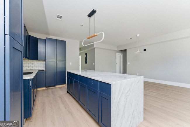 Photo - 1409 Northwest Dr NW Unit 2