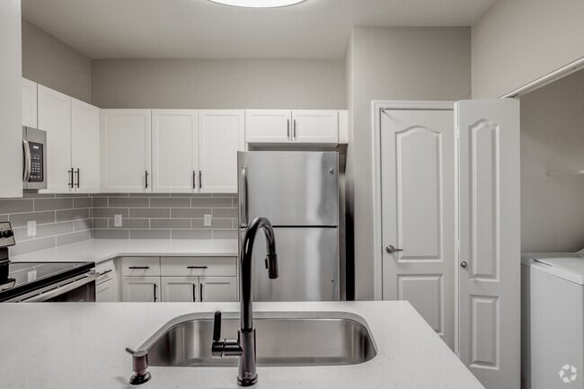 1BR, 1BA - 723 SF - Ascent North Scottsdale