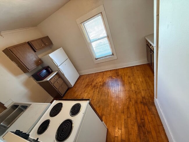 Photo - 840 16th St N Unit 201