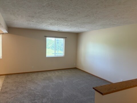 upper level livingroom