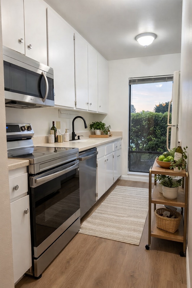 Photo - 796 Woodside Ln E Unit 796 Woodside