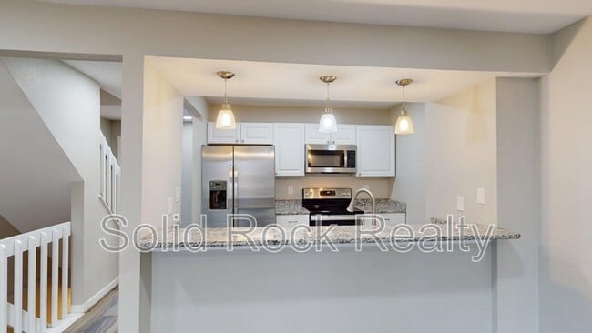 Photo - 2331 Lexington Village Ln