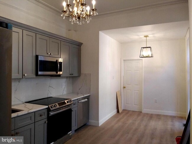 Photo - 317 N 33rd St Unit 1
