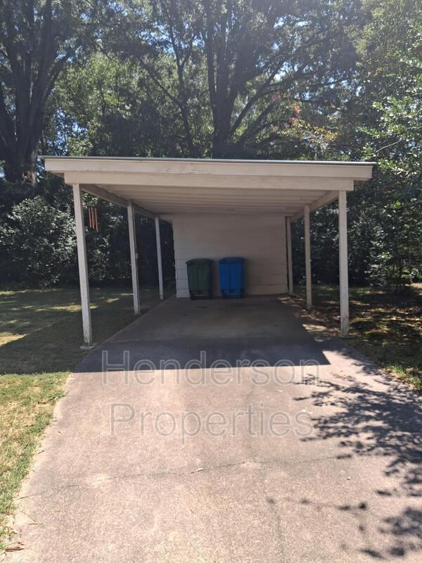 1623 W Park Ave