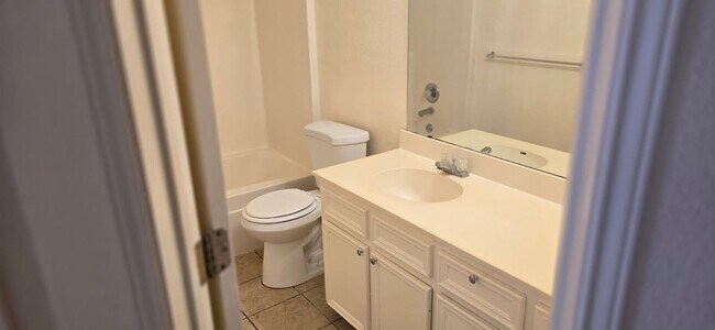 Photo - 4407 July Dr Unidad A