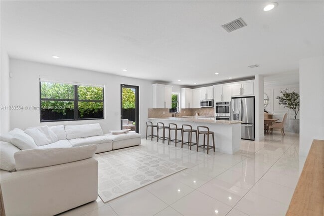 Photo - 9974 NW 86th Ter