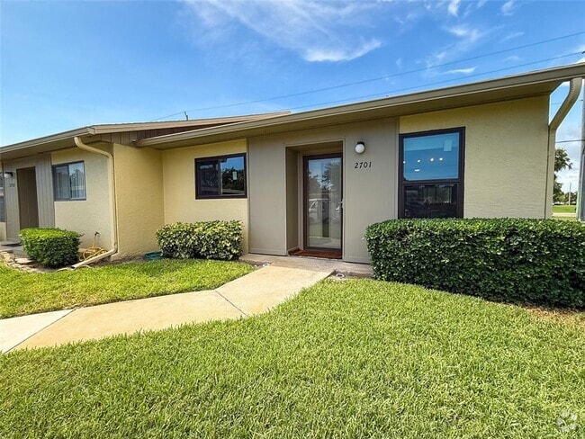 Building Photo - 2701 60th Ave Plaza N Unit 8D Rental