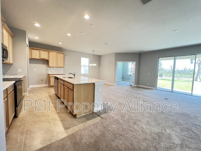 Photo - 14521 Crestavista Ave
