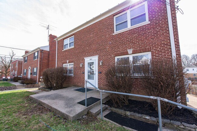 Photo - 3053 N Hegry Cir Unit 1