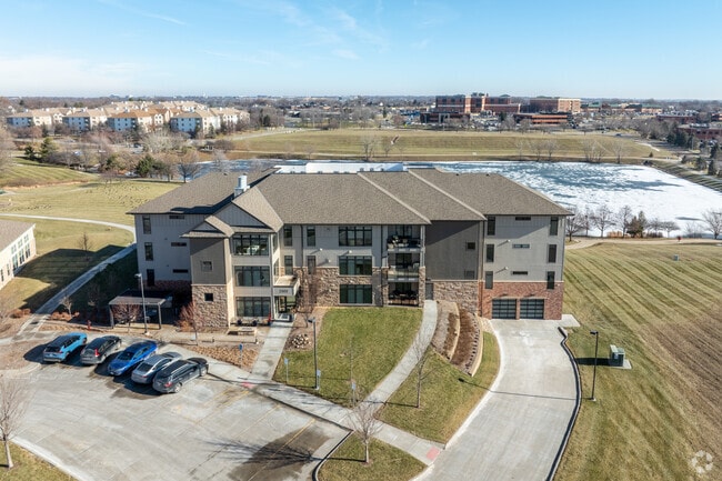 Photo - Lakeside Lofts