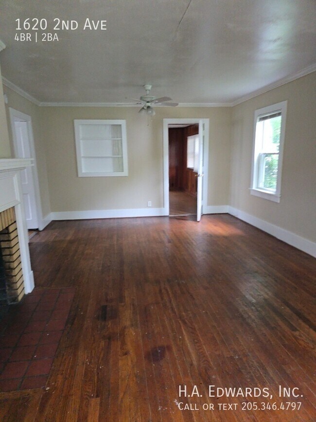 Photo - 1620 2nd Ave