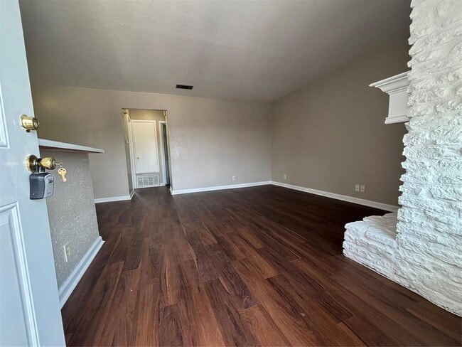 10010 Brownie Dr