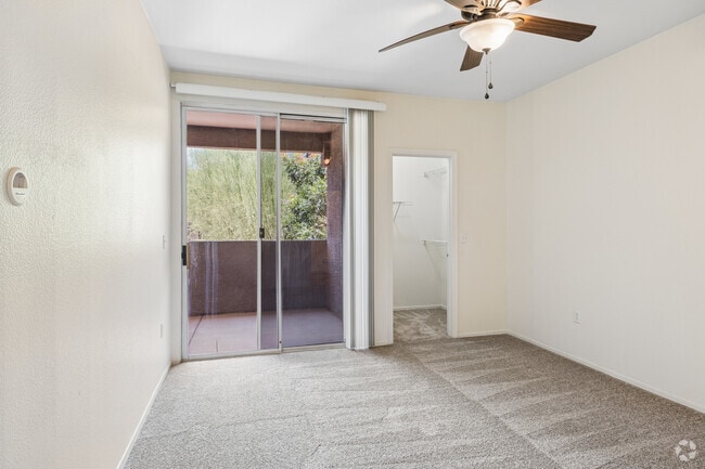3BR, 2BA - 1,393SF - Primary Bedroom