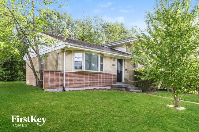 Photo - 1015 Thunderbird Dr
