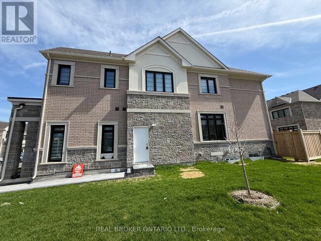 Photo - 1450 Periwinkle Pl