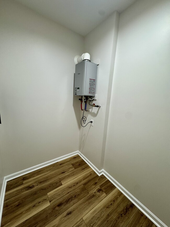 Photo - 16592 Jamilynn Dr Unit 1