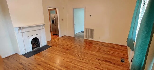 Photo - 3919 Dakota Ave