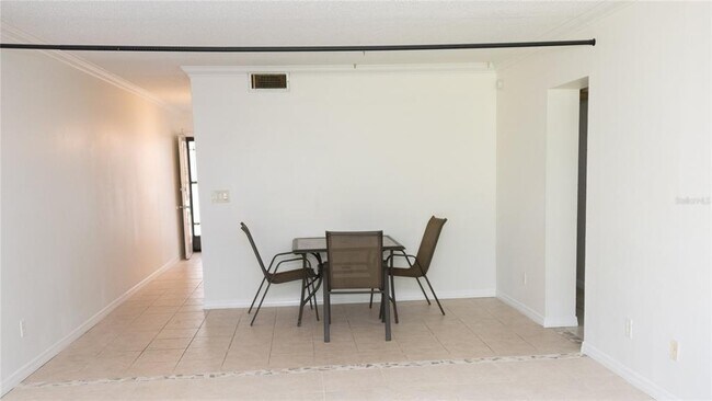 Photo - 1504 Virginia Ave Unit 105