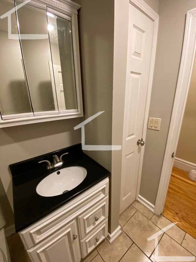 Photo - 91 Glen St Unit 2