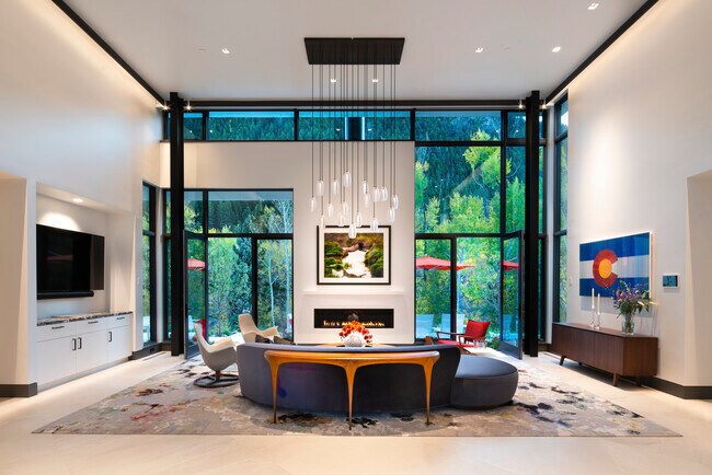 Photo - 1411 Crystal Lake Rd