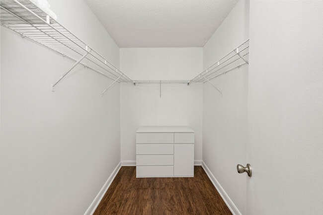 2/2 - Master closet