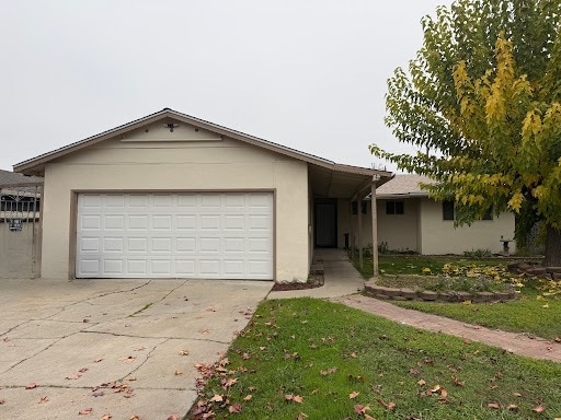 Building Photo - 3158 El Capitan Ave