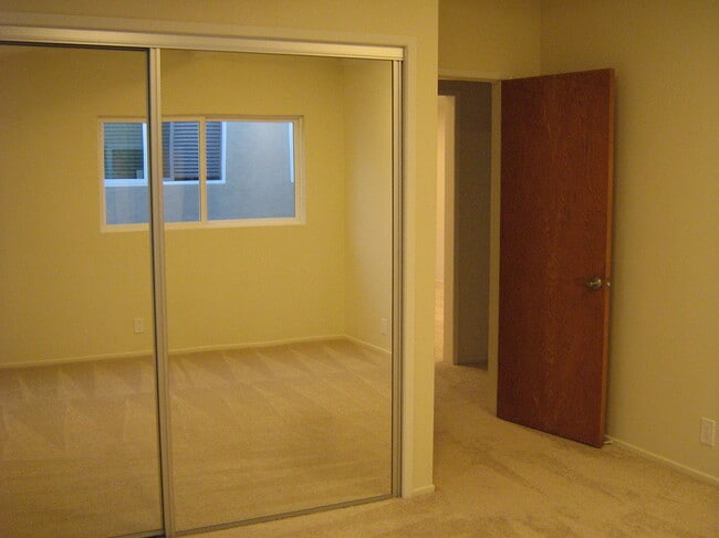 Photo - 125 Gull St Unidad 125A