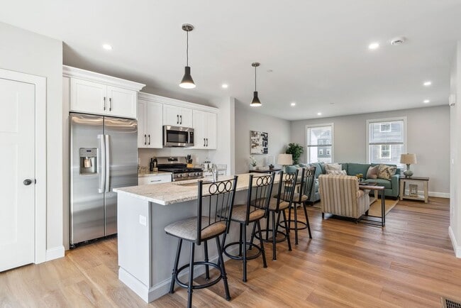 Photo - Bayberry Commons- 3 Bedroom 2.5 Bath Townh...