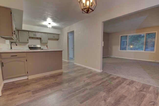 Photo - Renovated Orion Homome