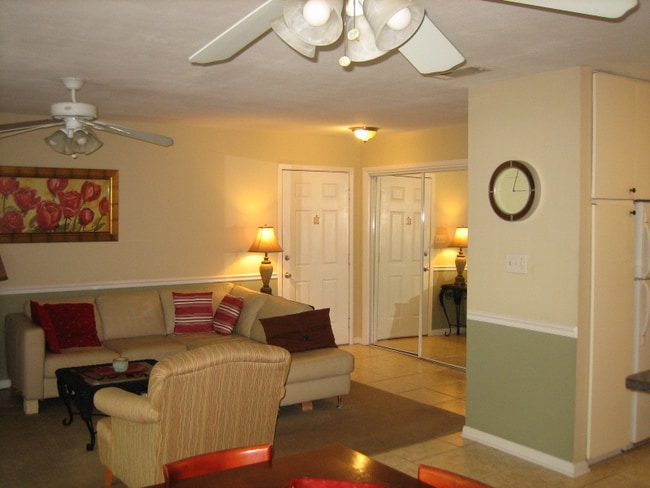 Photo - 134 W Satsuma Ave