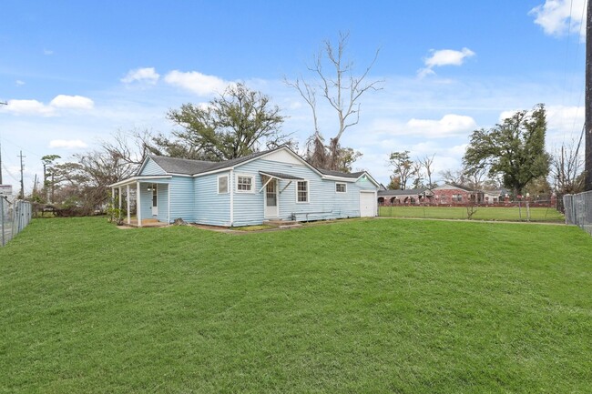 Photo - 7502 Ley Rd