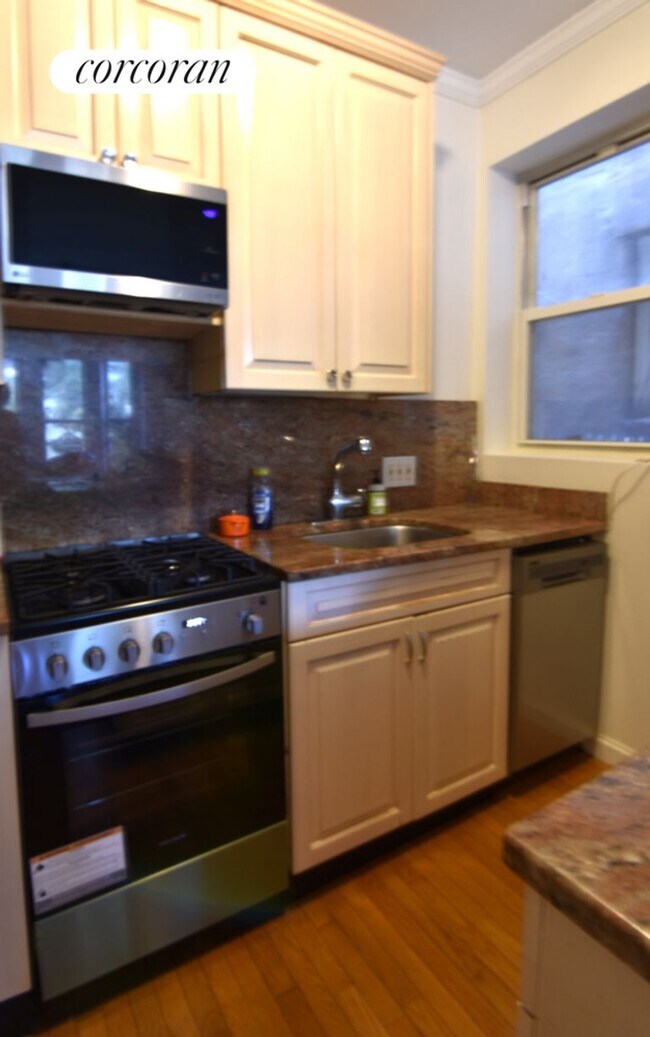 Photo - 170 State St