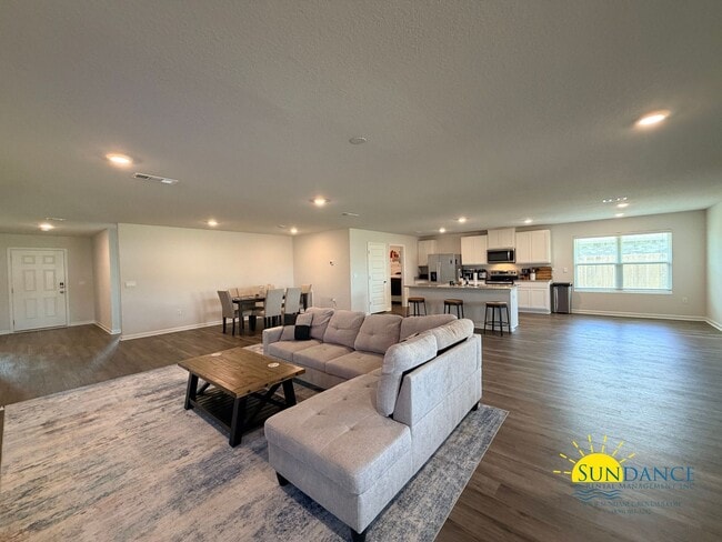 Photo - Spacious 5-Bedroom Home in Plantation Woods with Smart Home Features!