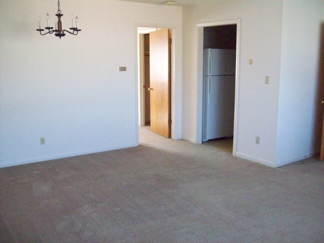 Photo - Chateau Apartments