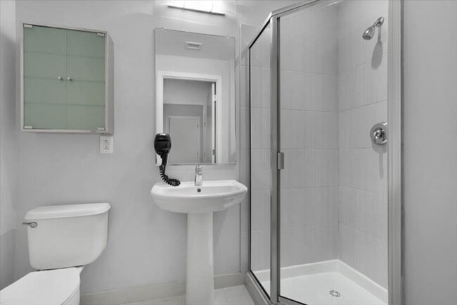 Photo - 1456 H St NW Unit SI ID1039884P