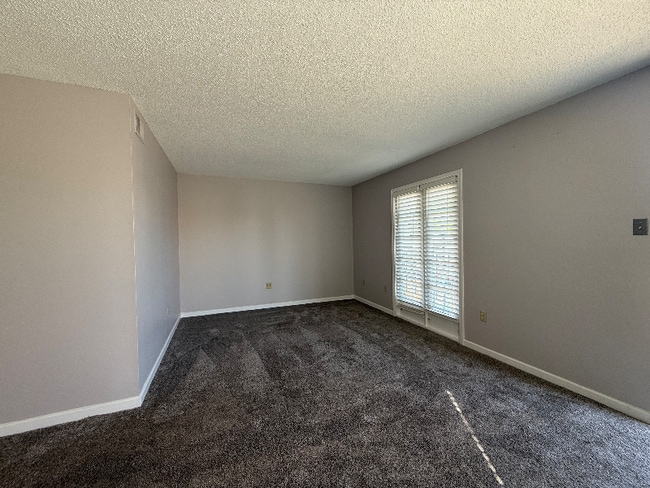 Photo - 11271 Florida Blvd