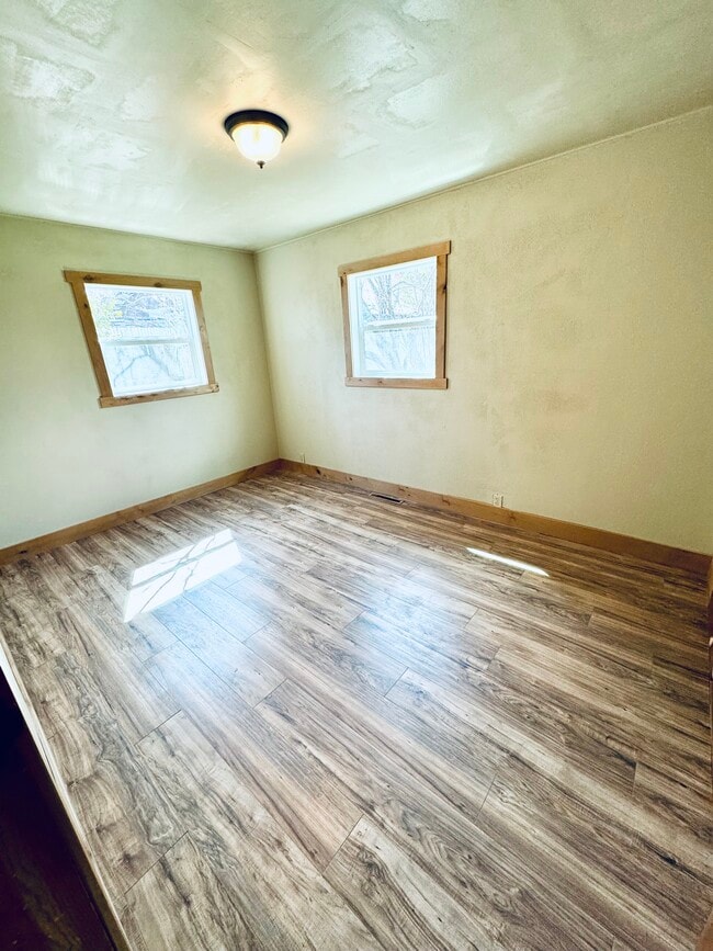 Photo - 114 Sleepy Hollow Rd