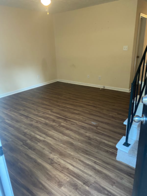 Photo - 160 Nunnally St