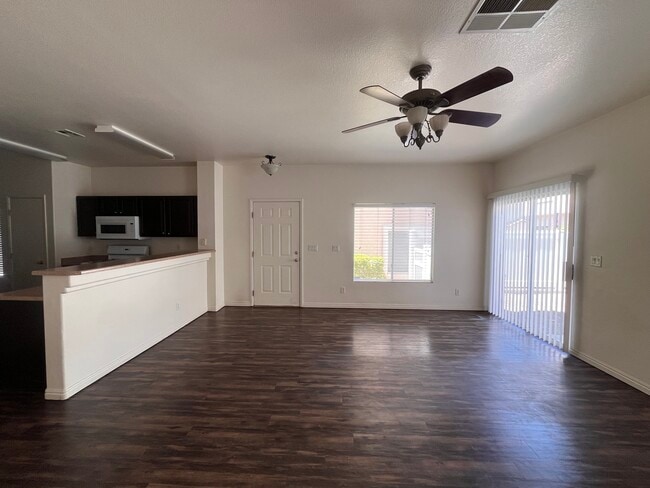 Photo - 2580 Lazy Saddle Dr