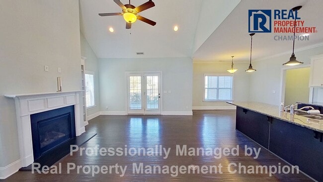 Photo - Spacious Executive Home with Open Floorpla...