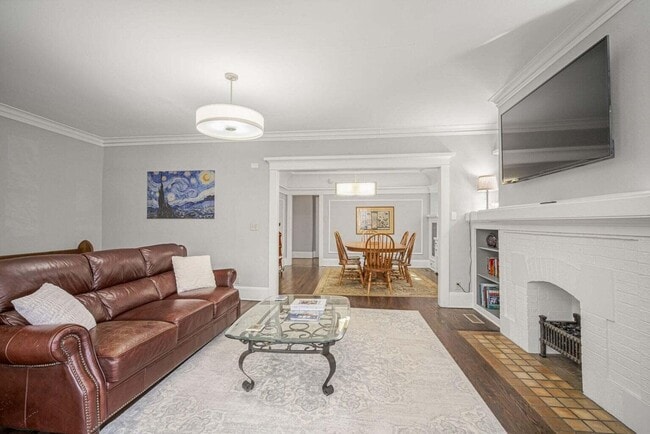 Photo - 3924 N Maryland Ave