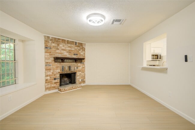 Photo - 12803 High Star Dr Unidad True